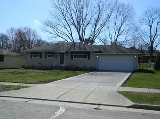 6026 Kimberly Dr, Bedford Heights, OH