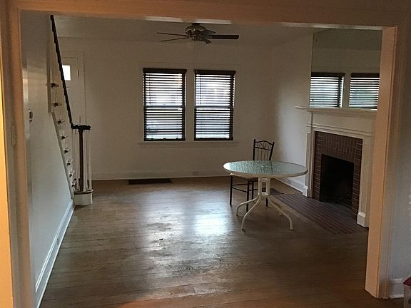 5th image of 112 N Broadway Park