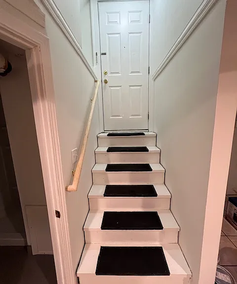 Private entrance from driveway