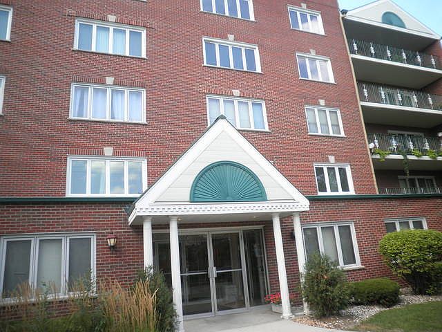 1st image of 4848 N Central Ave APT 302