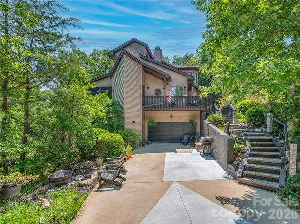 117 Eagles Crest Way, Lake Lure, NC 28746