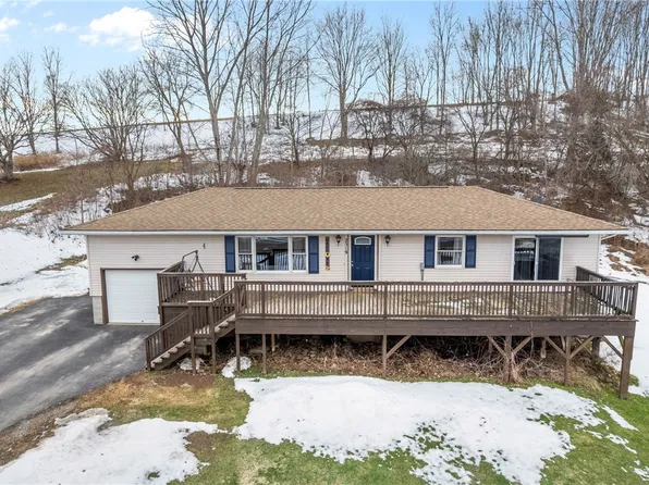 2519 Gannett Rd, Lyons, NY 14489