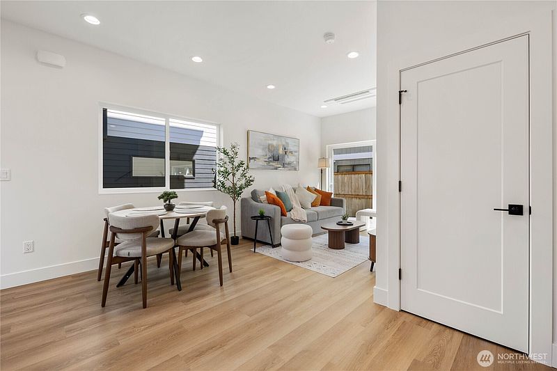 5th image of 726 N 89TH Street #B