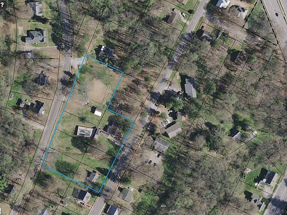 2nd image of 1138 Bridges St