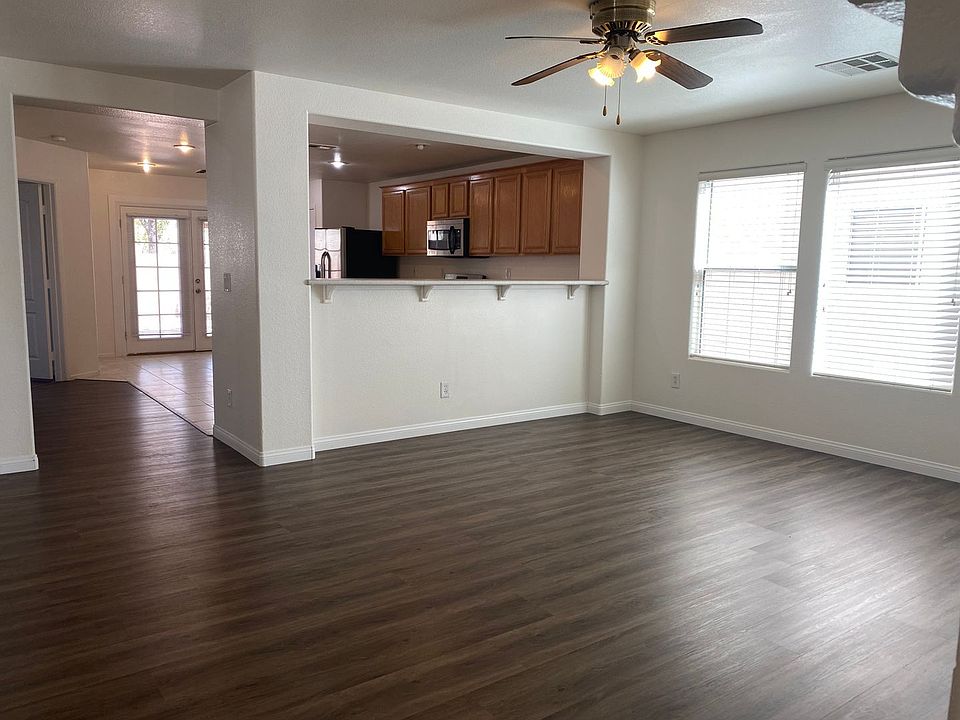 1st image of 158 Bella Milano Ave