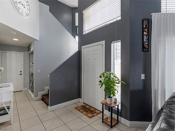 4th image of 4638 Little Wren Ln