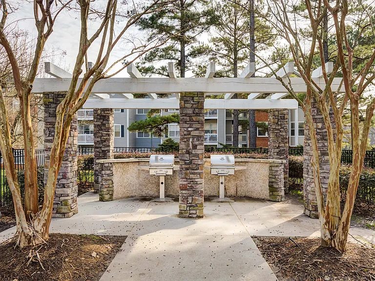 Avana Creekside — Photo 10
