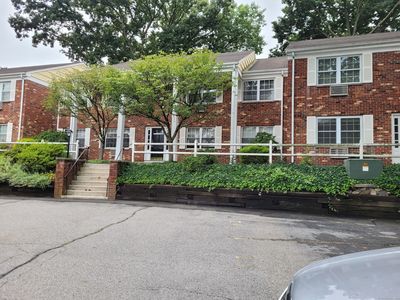 287 Hamilton Avenue APT 3H, Stamford, CT, 06902