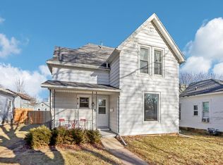 418 3rd Ave, Baraboo, WI 53913