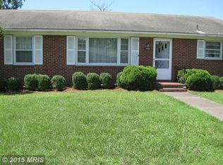 108 Anderson Ave, Bowling Green, VA 22427