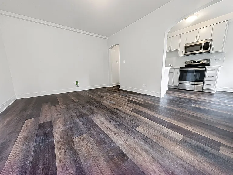 4325 N. Dayton St — Photo 19