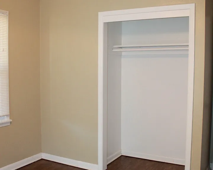 641 E Frolich Dr — Photo 9