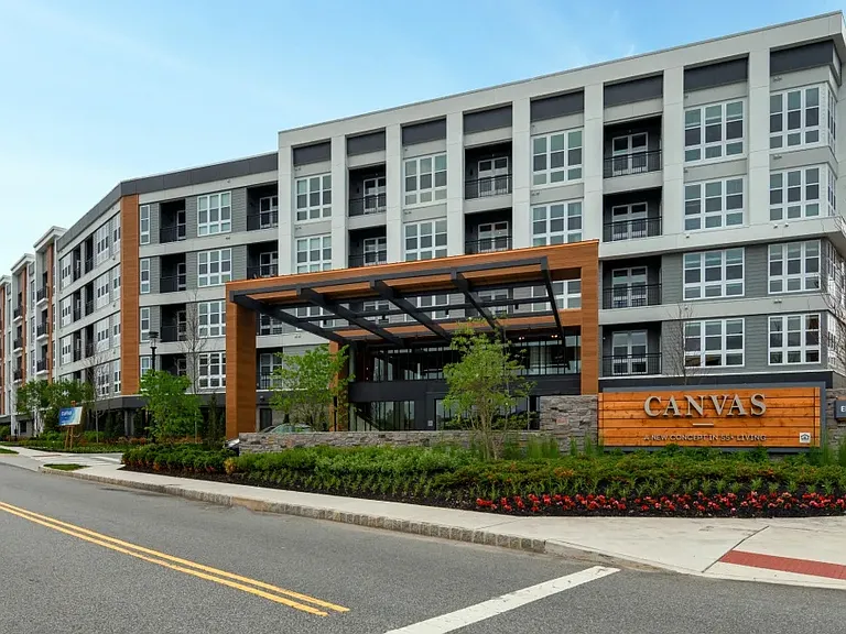 Canvas Valley Forge, 55+ — Photo 14