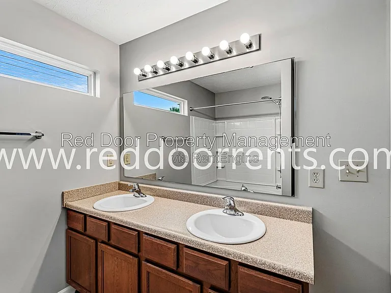 1180 Dark Star Ct — Photo 15