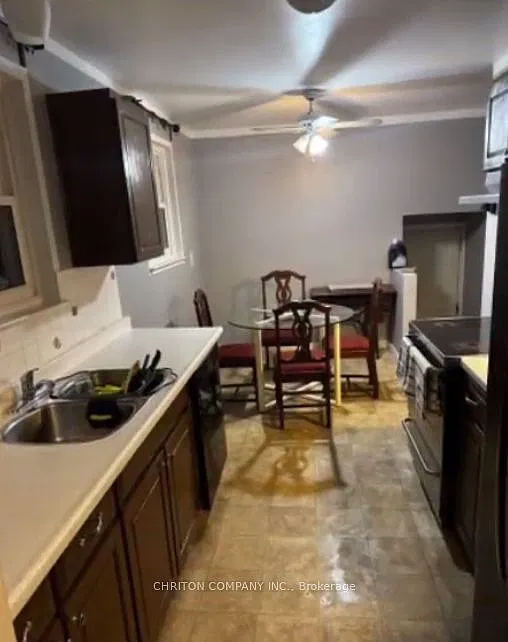 3 bed, $2,700 — Photo 3