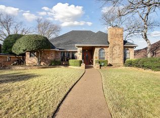 3113 Oakdale Dr, Hurst, TX 76054