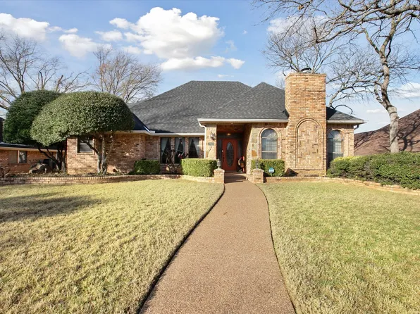 3113 Oakdale Dr, Hurst, TX 76054