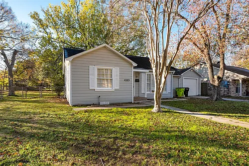 1330 Leaman Ave Photo 1