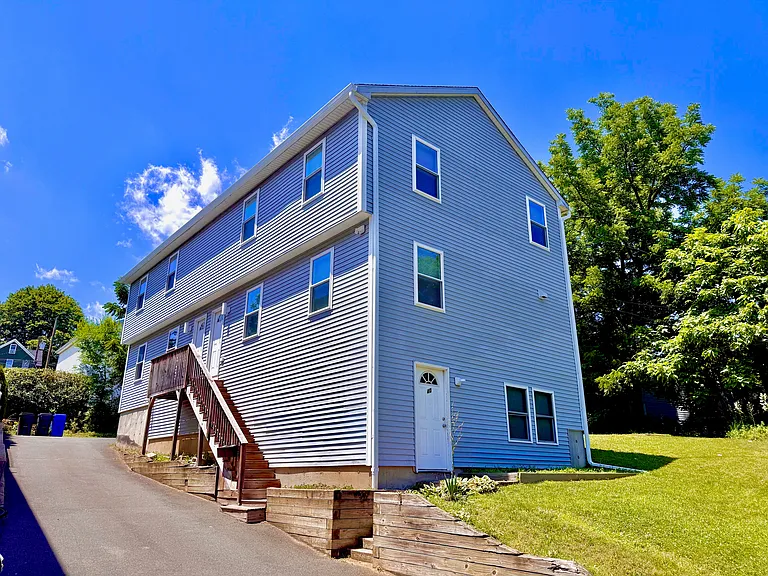 40 Oil Mill Rd #A — Photo 18