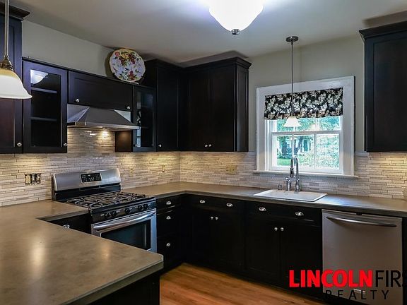5th image of 1308 N 38th St