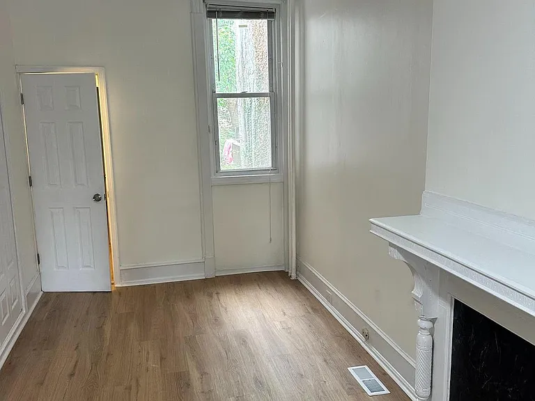 427 N Preston St #1 — Photo 5