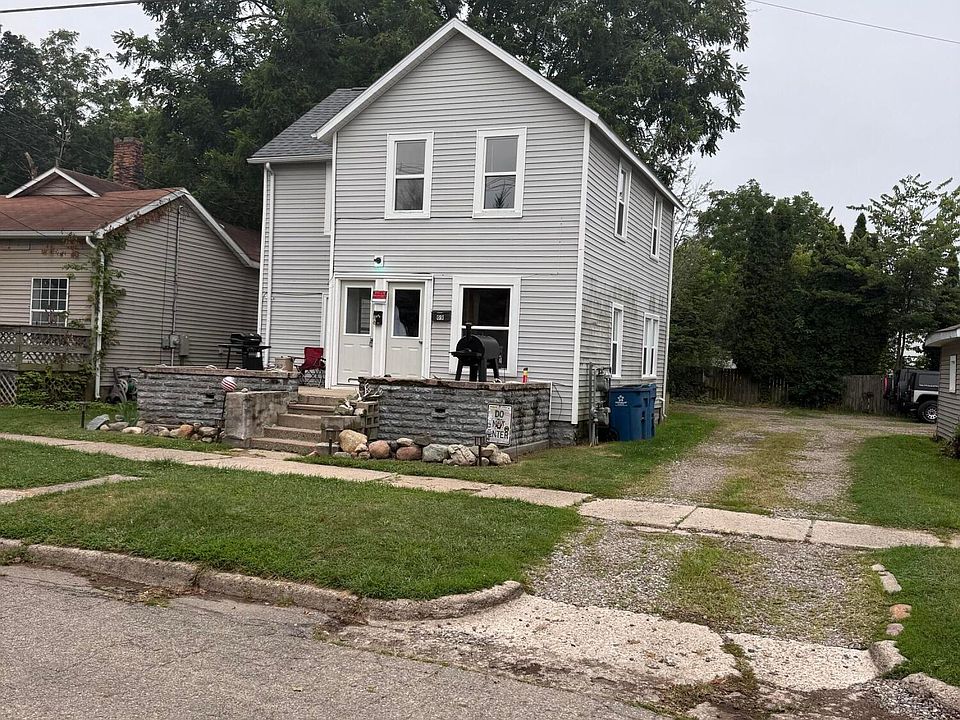 1st image of 69 N Jefferson St