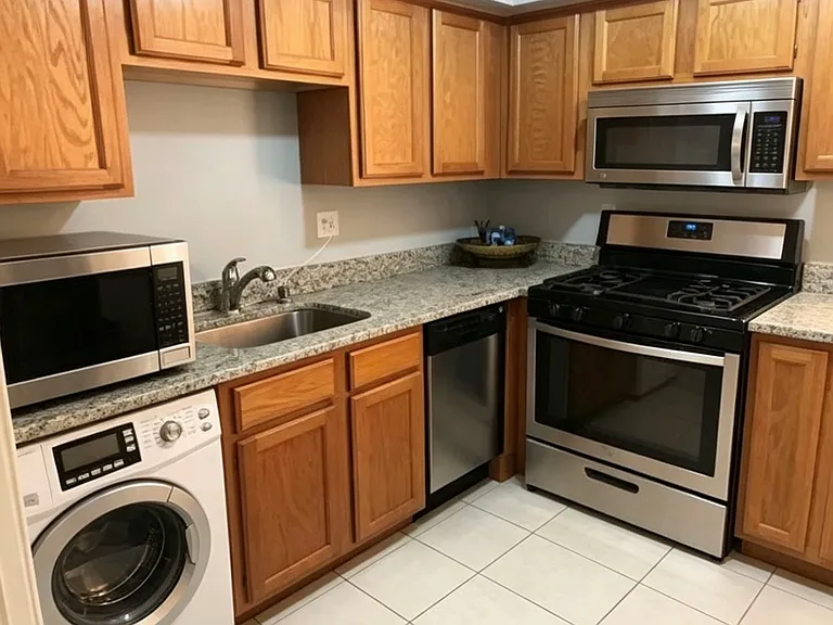 2477 N Decatur Rd #C4 — Photo 10