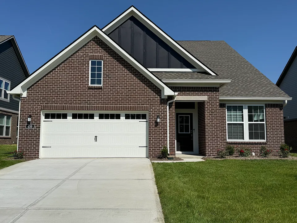 459 Breakwater Dr