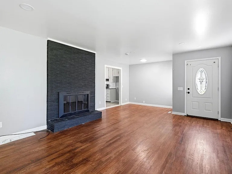 2602 NW 86th St — Photo 10