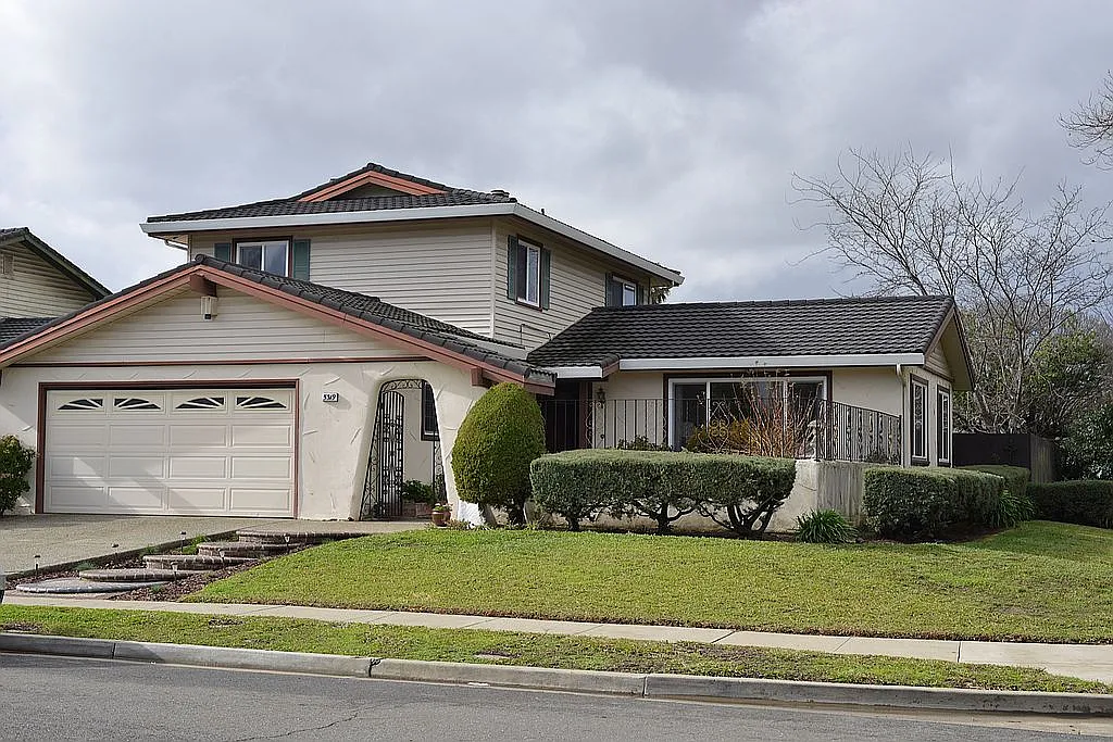 5319 Westbury Ct photo 1