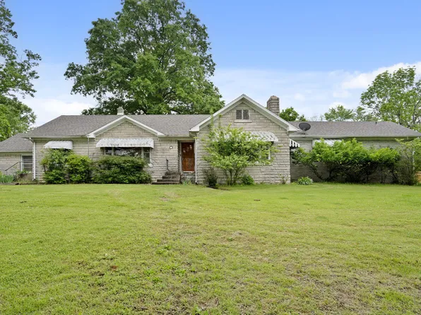 191 State Highway Y, Forsyth, MO 65653