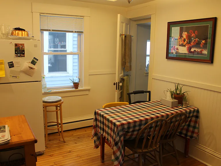 Emerald St — Photo 6