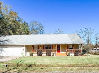 7820 Wayne Rd, Orange, TX 77632