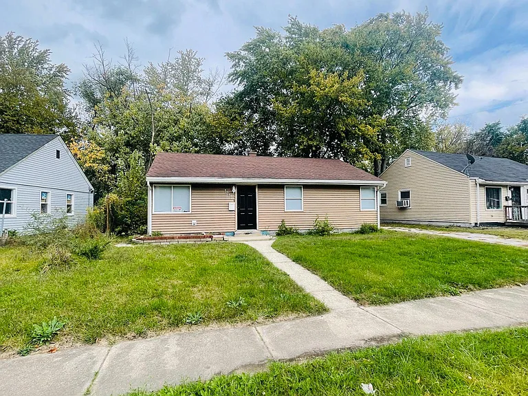 1217 Allen St — Photo 1