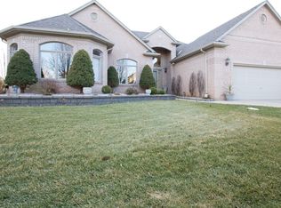 13396 Amberglen Dr, Washington, MI 48094