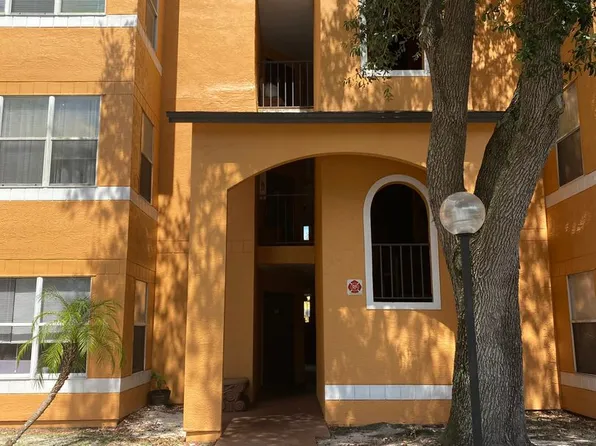 4532 Commander Dr, Orlando, FL