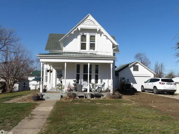 504 S Elm St, Toledo, IA 52342