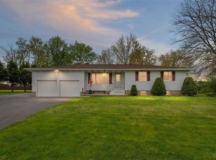 120 Hillcrest Dr, Central Square, NY