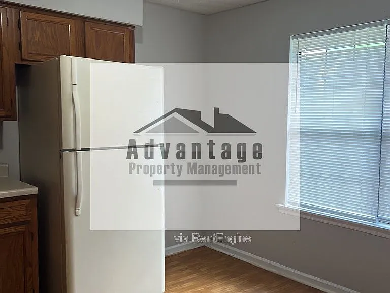 980 Ohara Dr — Photo 4