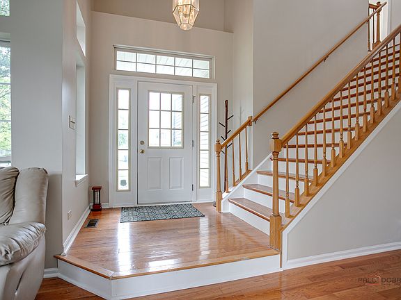 2nd image of 7401 Inglenook Ln