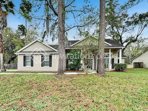 1035 Preakness Ct, Jacksonville, FL 32218