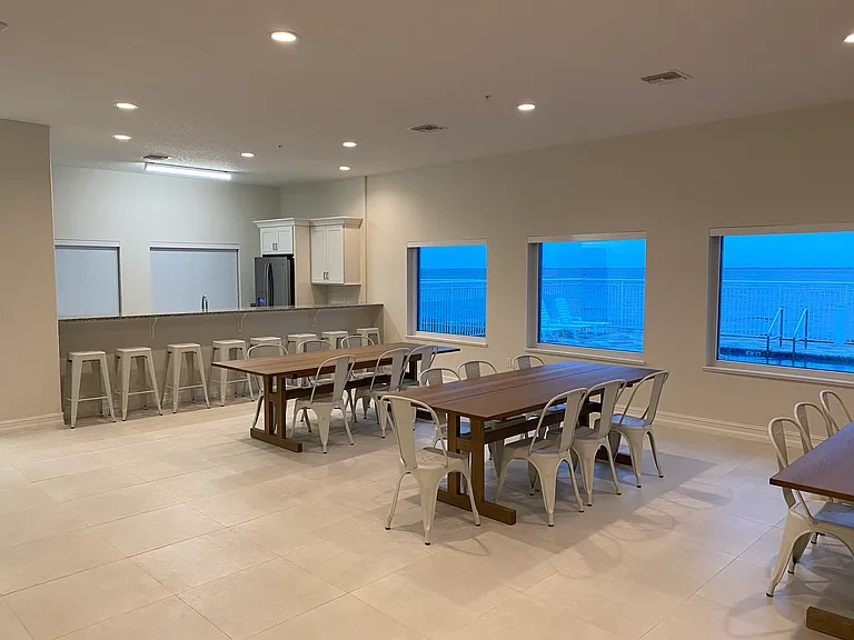 1825 Riverside Dr #304S — Photo 21