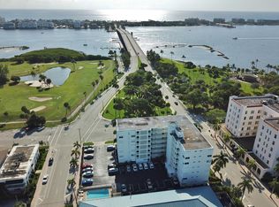 1 N Golfview Rd APT 205, Lake Worth Beach, FL 33460