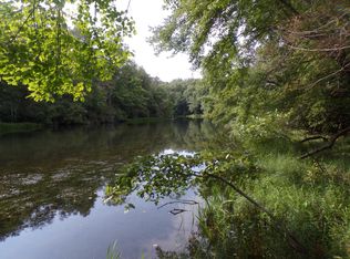 3 Basses Creek Ln, Crossville, TN 38572