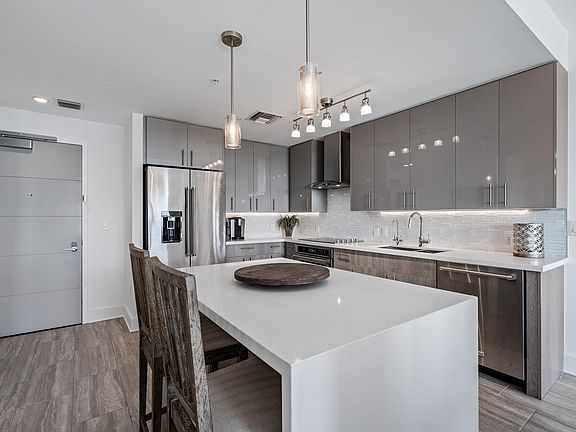 2nd image of 236 SE 5th Ave Unit 401