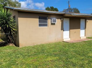 577 NW 90th St #3, Miami, FL 33150