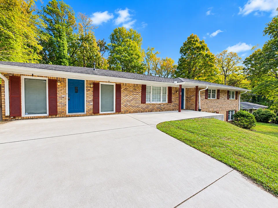 3538 Rogers Dr