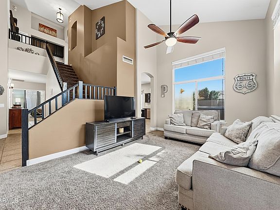 3rd image of 13287 W HOLLY Street