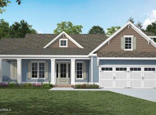 2346 Saint James Dr SE, Southport, NC 28461