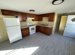 899 W Jackson St, Virden, IL 62690